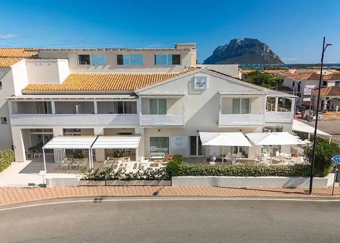 With Panoramic Swimming Pool In Just 850 Mt From The Sea