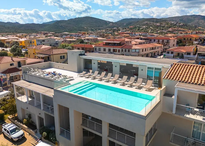 With Panoramic Swimming Pool In Just 850 Mt From The Sea * Porto San Paolo (Sardinia)