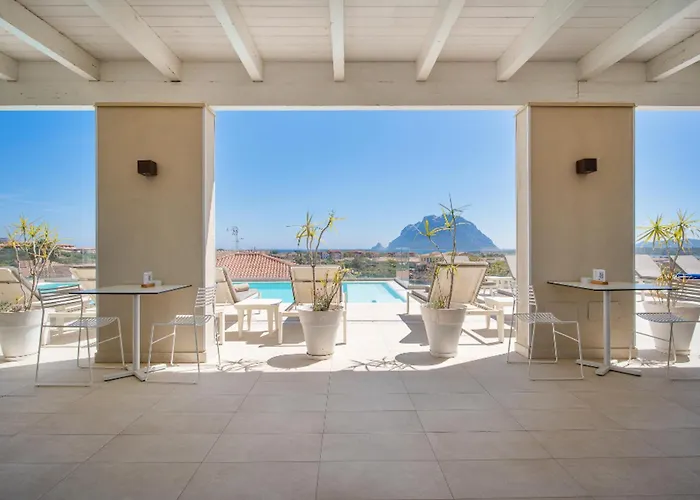 Hotel With Panoramic Swimming Pool In Just 850 Mt From The Sea *