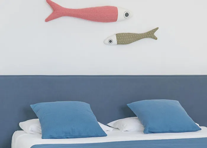With Panoramic Swimming Pool In Just 850 Mt From The Sea Szálloda *