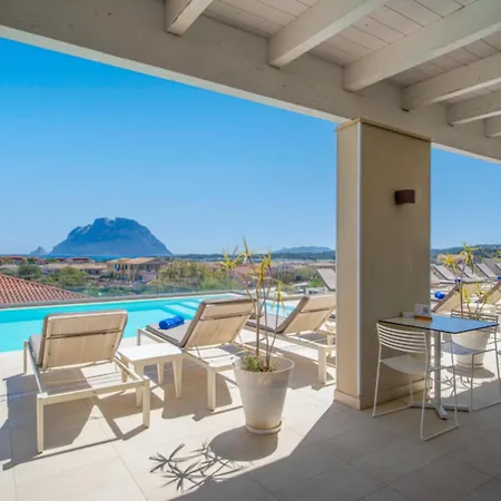 فندق With Panoramic Swimming Pool In Just 850 Mt From The Sea بورتو سان باولو