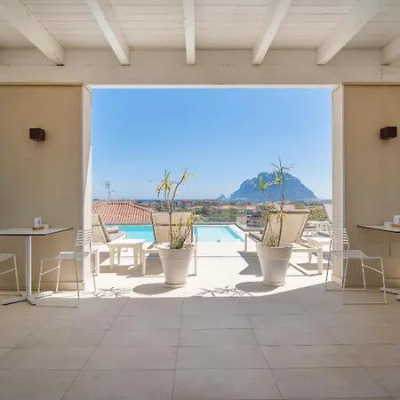 Hotel With Panoramic Swimming Pool In Just 850 Mt From The Sea *