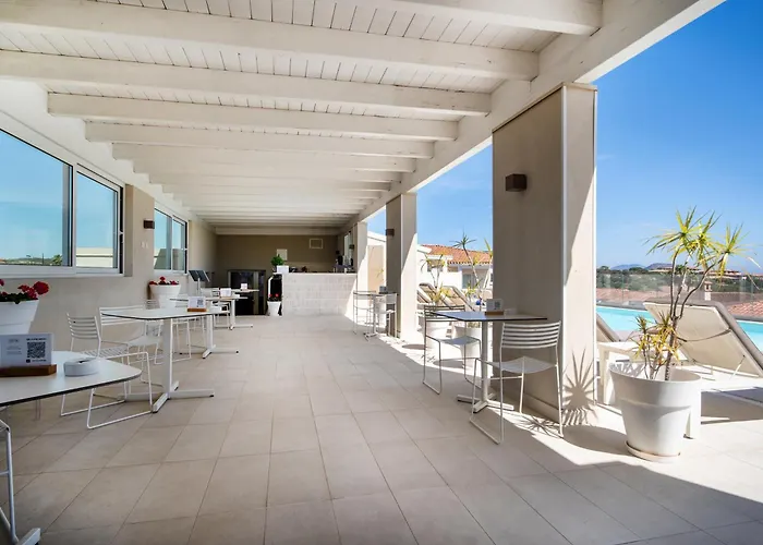 With Panoramic Swimming Pool In Just 850 Mt From The Sea Hotel Loiri Porto San Paolo